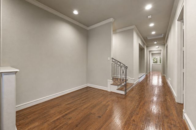 6739 Glendora Avenue, Dallas, TX 75230