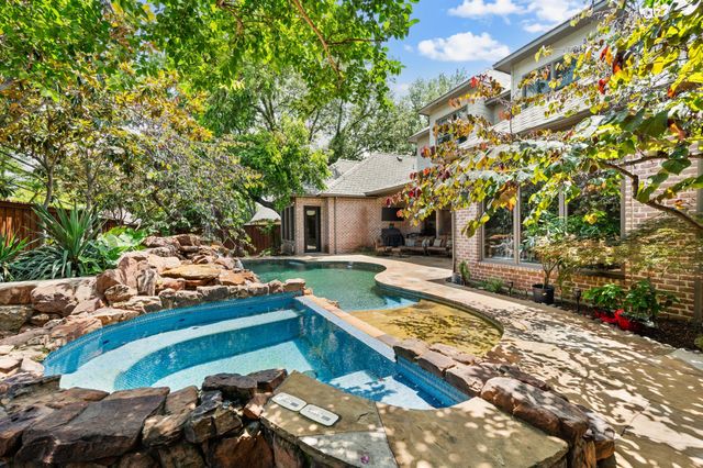 6739 Glendora Avenue, Dallas, TX 75230