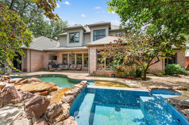 6739 Glendora Avenue, Dallas, TX 75230