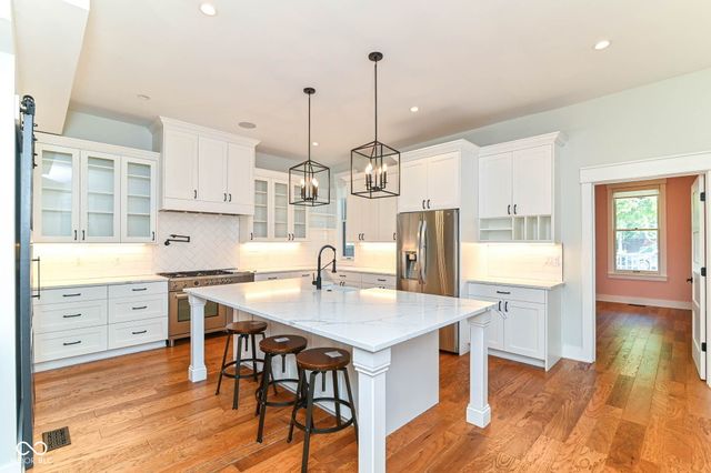 1606 N New Jersey Street, Indianapolis, IN 46202