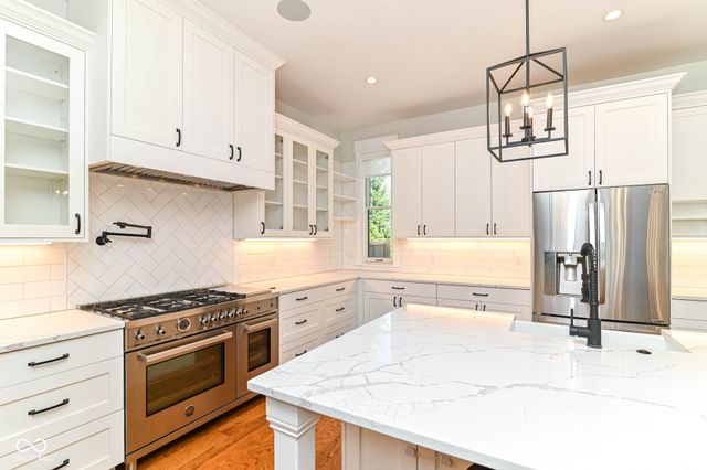 1606 N New Jersey Street, Indianapolis, IN 46202