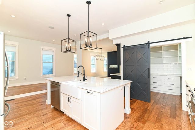 1606 N New Jersey Street, Indianapolis, IN 46202