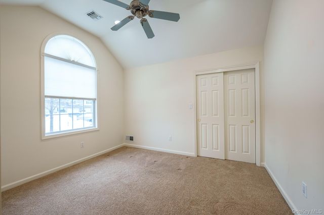 9 Mohannis Way, Kings Park, NY 11754