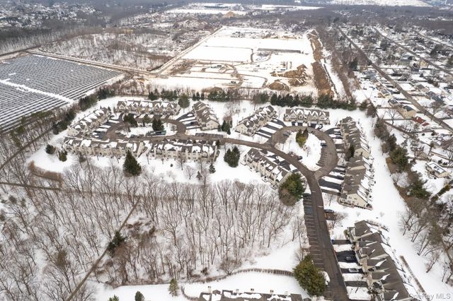 9 Mohannis Way, Kings Park, NY 11754