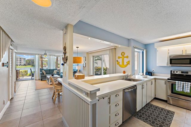 353 S Us Highway 1 A105, Jupiter, FL 33477