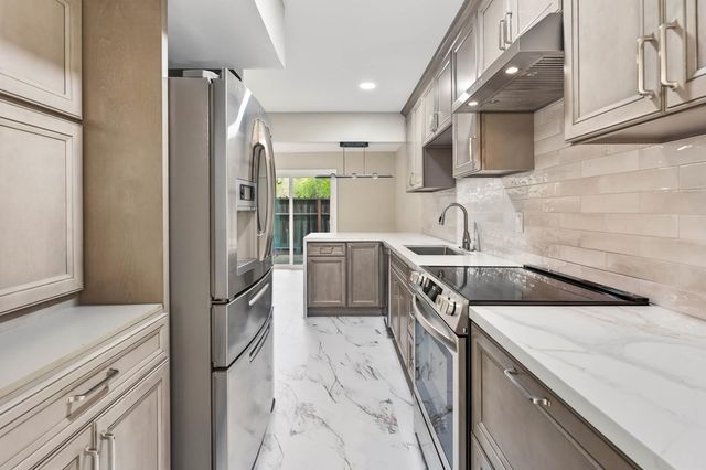 1894 1894 Cannon Dr, Walnut Creek, CA 94597