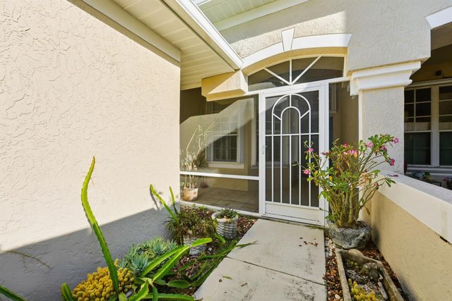 1578 SW Harbour Isles Circle 72, Port St Lucie, FL 34986