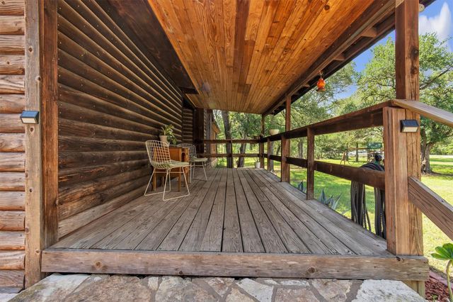 145 Oak Forest Court, Cedar Creek, TX 78612