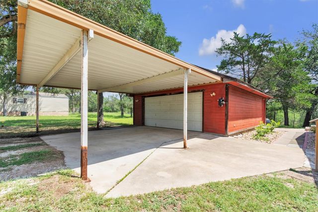 145 Oak Forest Court, Cedar Creek, TX 78612