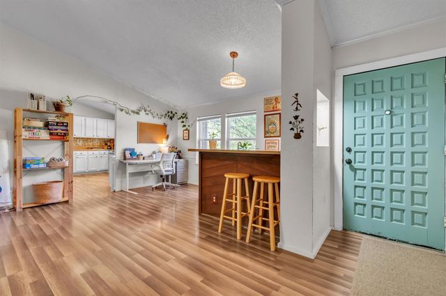 145 Oak Forest Court, Cedar Creek, TX 78612