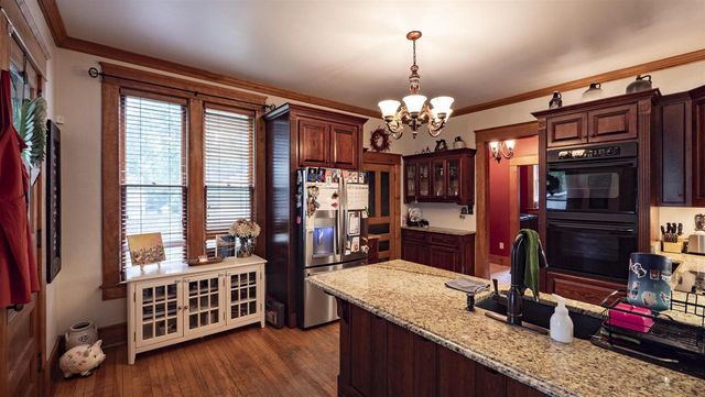 415 GRANITE STREET, Waupaca, WI 54981