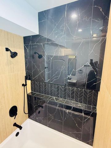 155 N La Crosse Avenue, Chicago, IL 60644