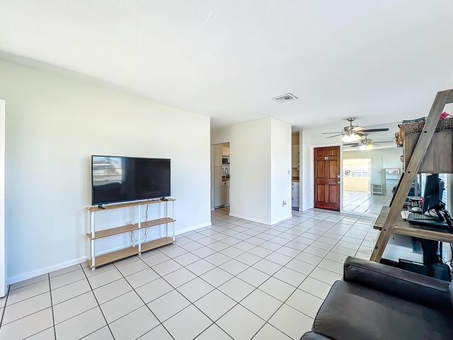 1090 Bianca Drive NE, Palm Bay, FL 32905