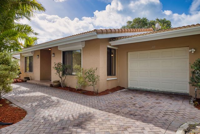 284 Allenwood Drive, Lauderdale-By-The-Sea, Lauderdale By The Sea, FL 33308