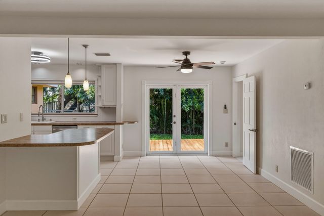284 Allenwood Drive, Lauderdale-By-The-Sea, Lauderdale By The Sea, FL 33308