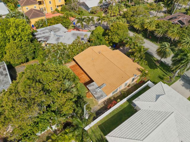 284 Allenwood Drive, Lauderdale-By-The-Sea, Lauderdale By The Sea, FL 33308