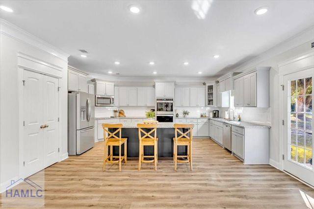 92 Baker Field Lane SE, Ludowici, GA 31316