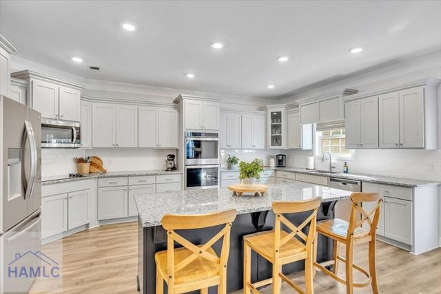 92 Baker Field Lane SE, Ludowici, GA 31316