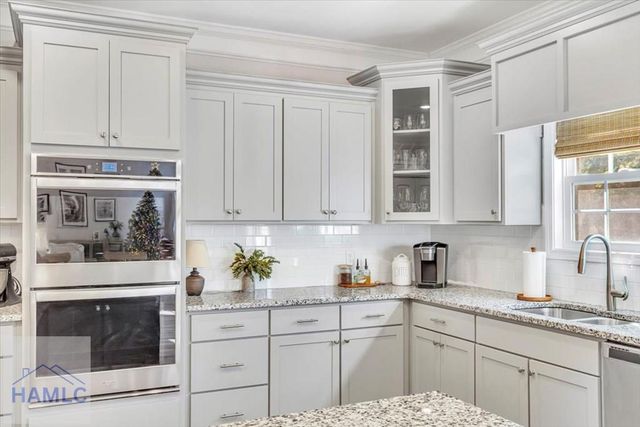 92 Baker Field Lane SE, Ludowici, GA 31316