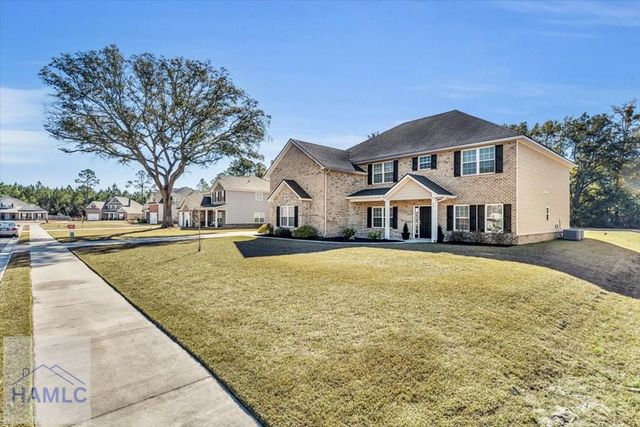 92 Baker Field Lane SE, Ludowici, GA 31316