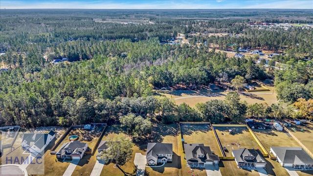92 Baker Field Lane SE, Ludowici, GA 31316