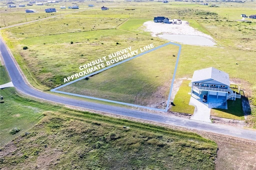148 Sunrise Dr, Rockport, TX 78382 — photo 2