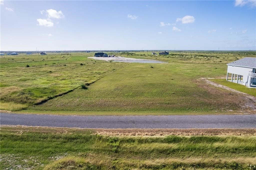 148 Sunrise Dr, Rockport, TX 78382 — photo 3