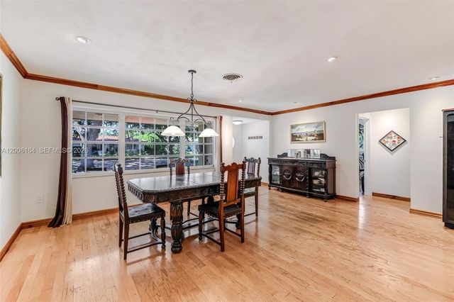 866 NE 99th St, Miami Shores, FL 33138