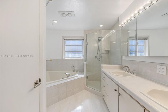 866 NE 99th St, Miami Shores, FL 33138