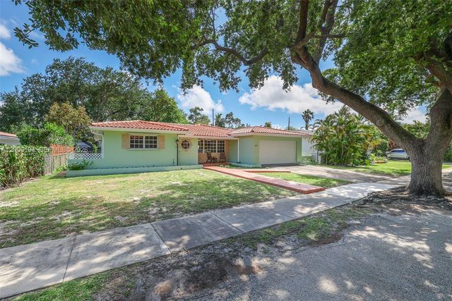 866 NE 99th St, Miami Shores, FL 33138