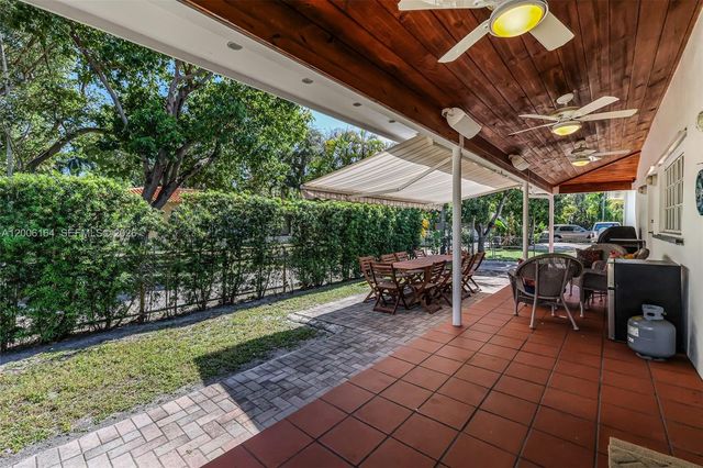 866 NE 99th St, Miami Shores, FL 33138