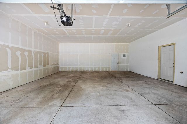 1300 English Boulevard, Marion, IA 52302
