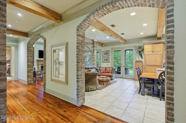 385 Kingsbridge Road, Madison, MS 39110