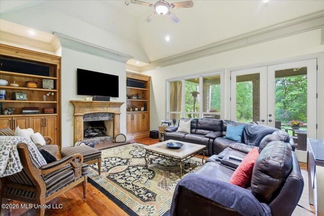385 Kingsbridge Road, Madison, MS 39110