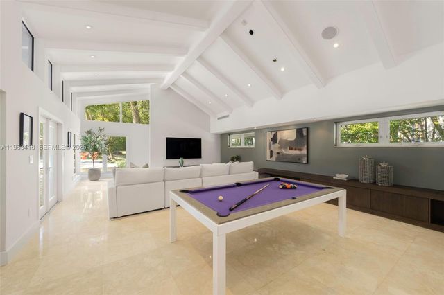 9000 Arvida Dr, Coral Gables, FL 33156