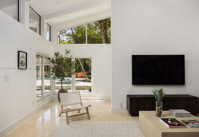 9000 Arvida Dr, Coral Gables, FL 33156