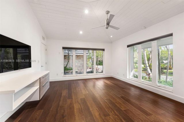 9000 Arvida Dr, Coral Gables, FL 33156
