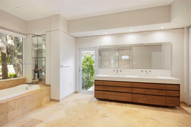 9000 Arvida Dr, Coral Gables, FL 33156