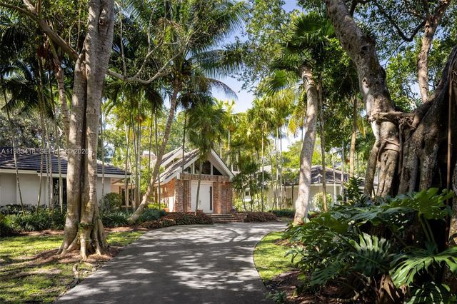 9000 Arvida Dr, Coral Gables, FL 33156