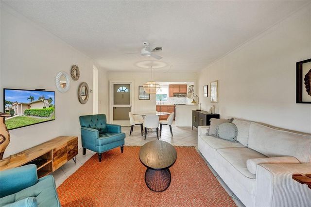 2592 E Dudley Dr Drive E A, West Palm Beach, FL 33415