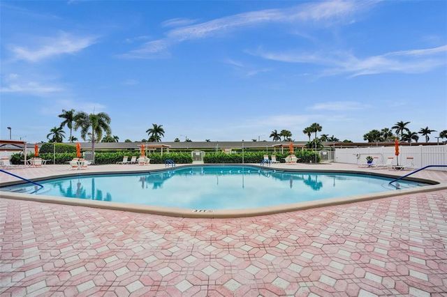 2592 E Dudley Dr Drive E A, West Palm Beach, FL 33415
