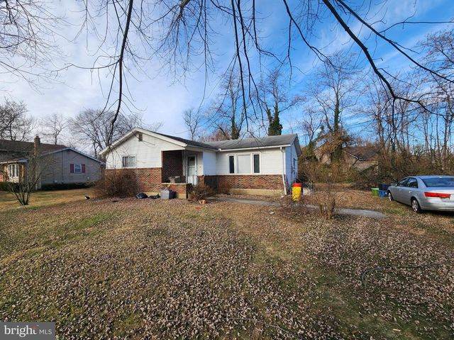 56 S WATSON RD, Carneys Point, NJ 08069