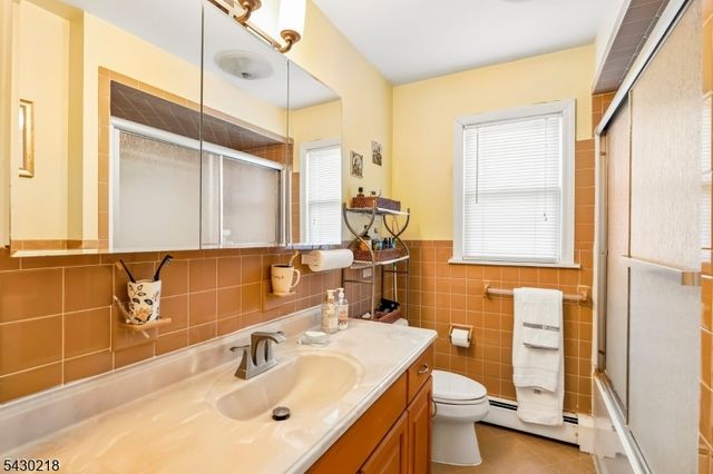 718 New Dover Rd, Edison Twp., NJ 08820
