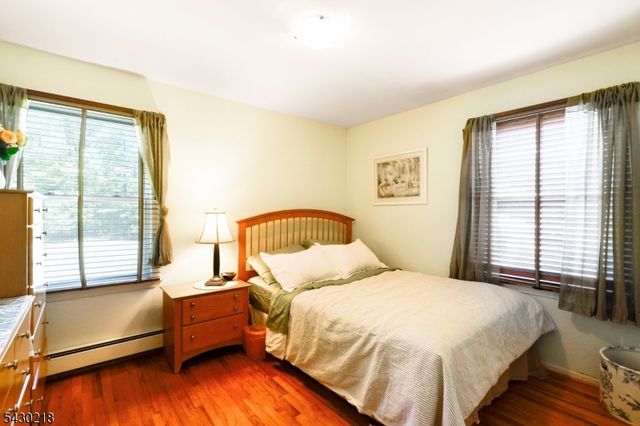 718 New Dover Rd, Edison Twp., NJ 08820