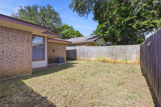 413 Gabe Court, Denton, TX 76207