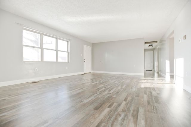 109 Pin Oak Drive, Berea, KY 40403