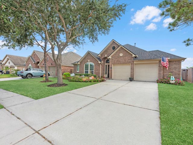 6086 Scarborough Ln Lane, League City, TX 77573