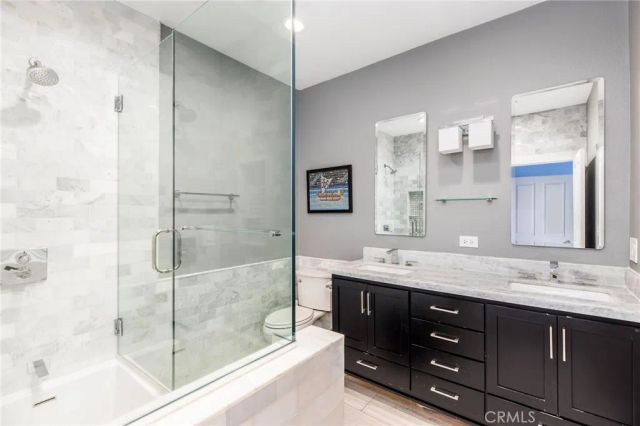 425 E Ocean Boulevard 320, Long Beach, CA 90802