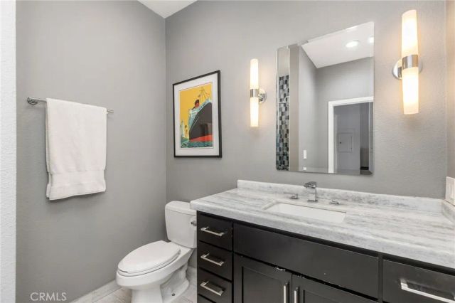 425 E Ocean Boulevard 320, Long Beach, CA 90802