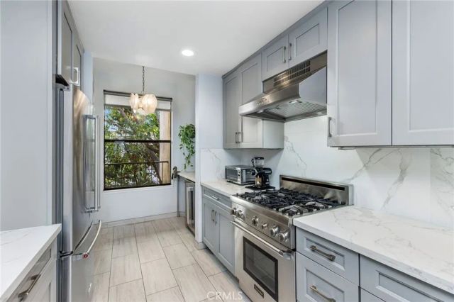 425 E Ocean Boulevard 320, Long Beach, CA 90802